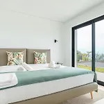فيلة Bali *